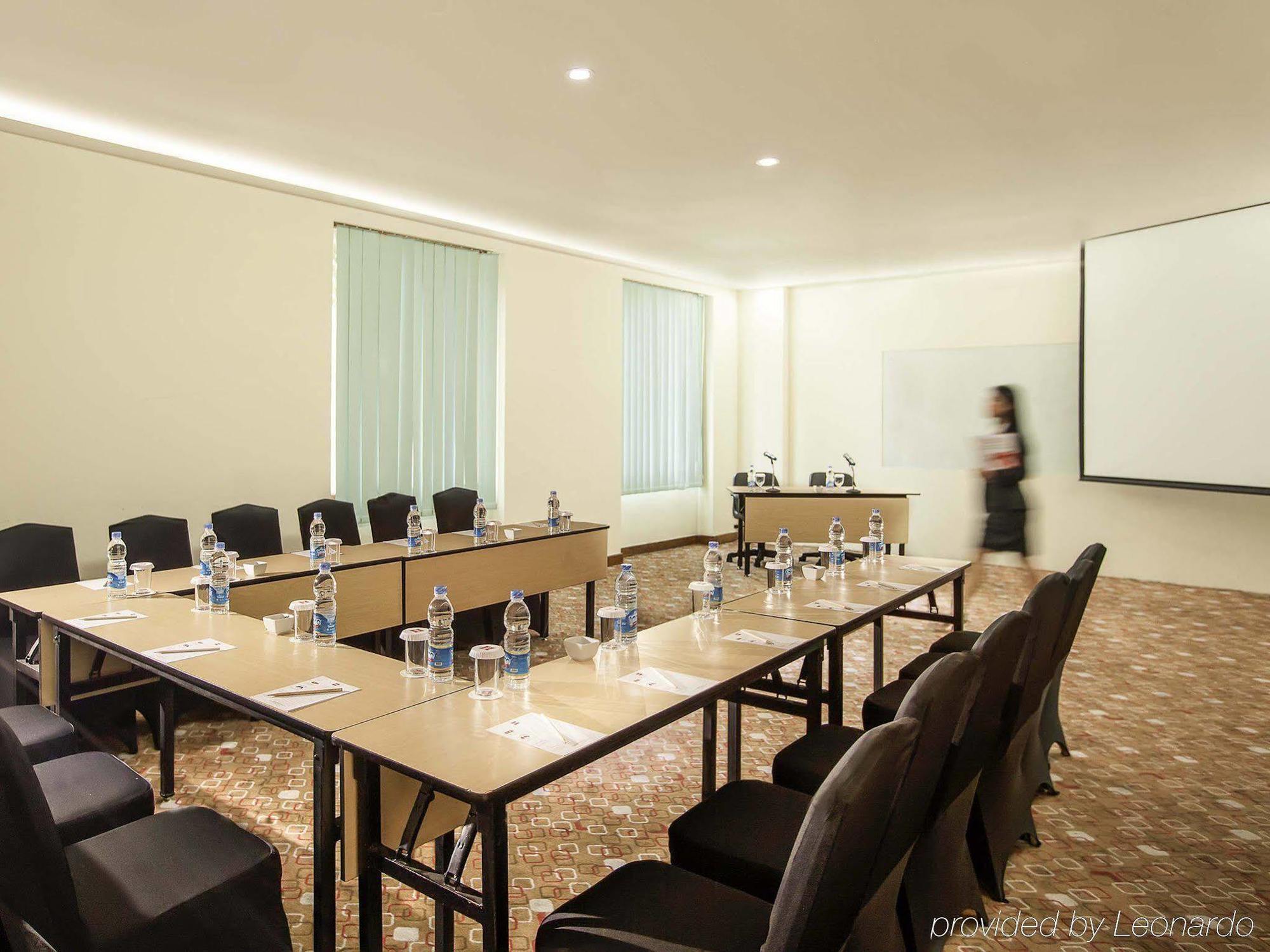 Ibis Mangga Dua Hotel Jakarta Luaran gambar