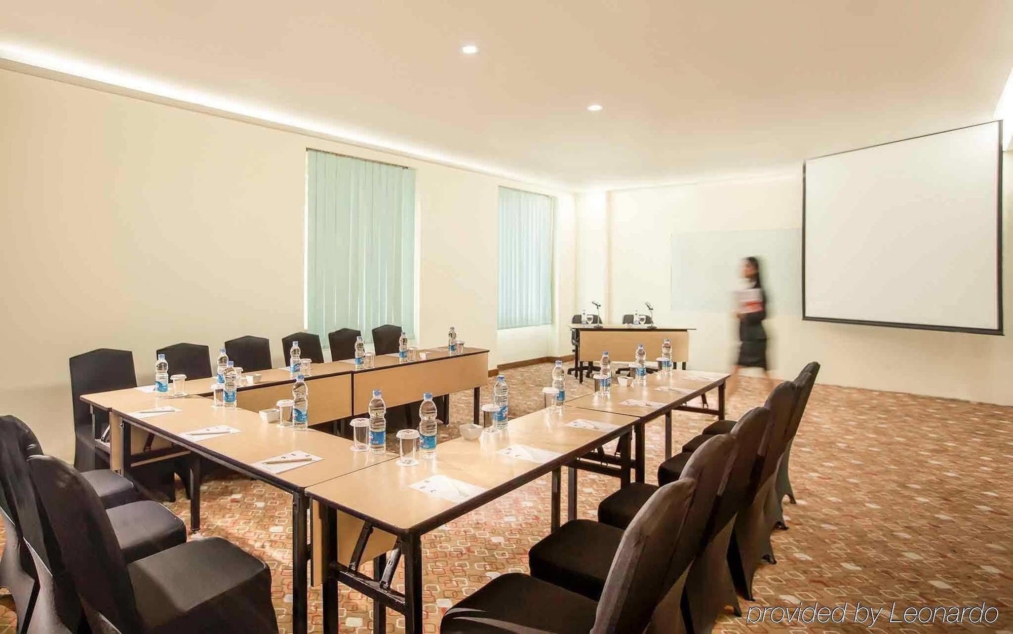 Ibis Mangga Dua Hotel Jakarta Luaran gambar