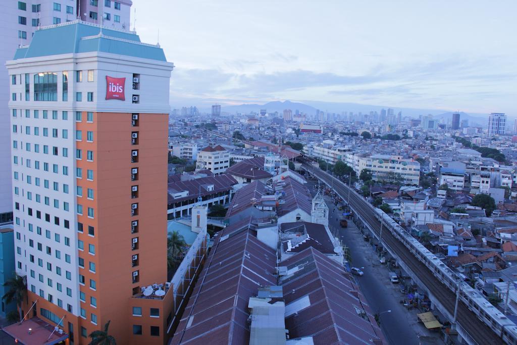 Ibis Mangga Dua Hotel Jakarta Luaran gambar